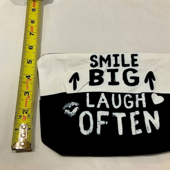 Black & White Polyester Cosmetic Bag / Make - Up Case - Picture 6 of 6